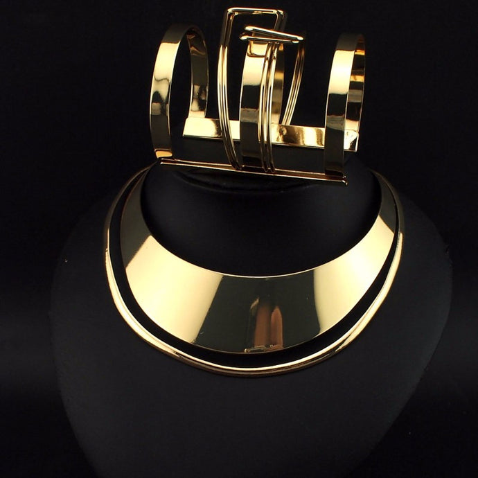 Gold Super Shine Collar / Choker Necklace & Cuff Bracelet Set