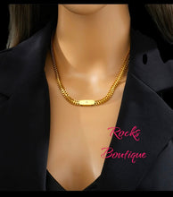 Stainless steel single CZ sophisticated statement necklace. Gold, waterproof.