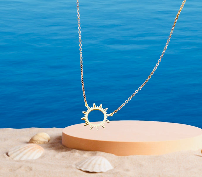 Stainless steel sunshine necklace. Gold, waterproof.