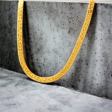Stainless steel leopard print necklace. Gold, waterproof.
